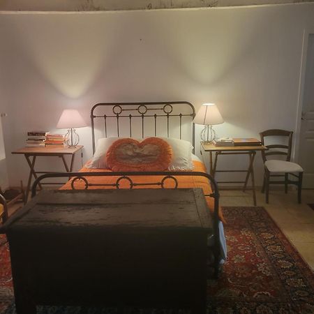 Chambre De Charme Les Quatre-Routes-du-Lot 外观 照片